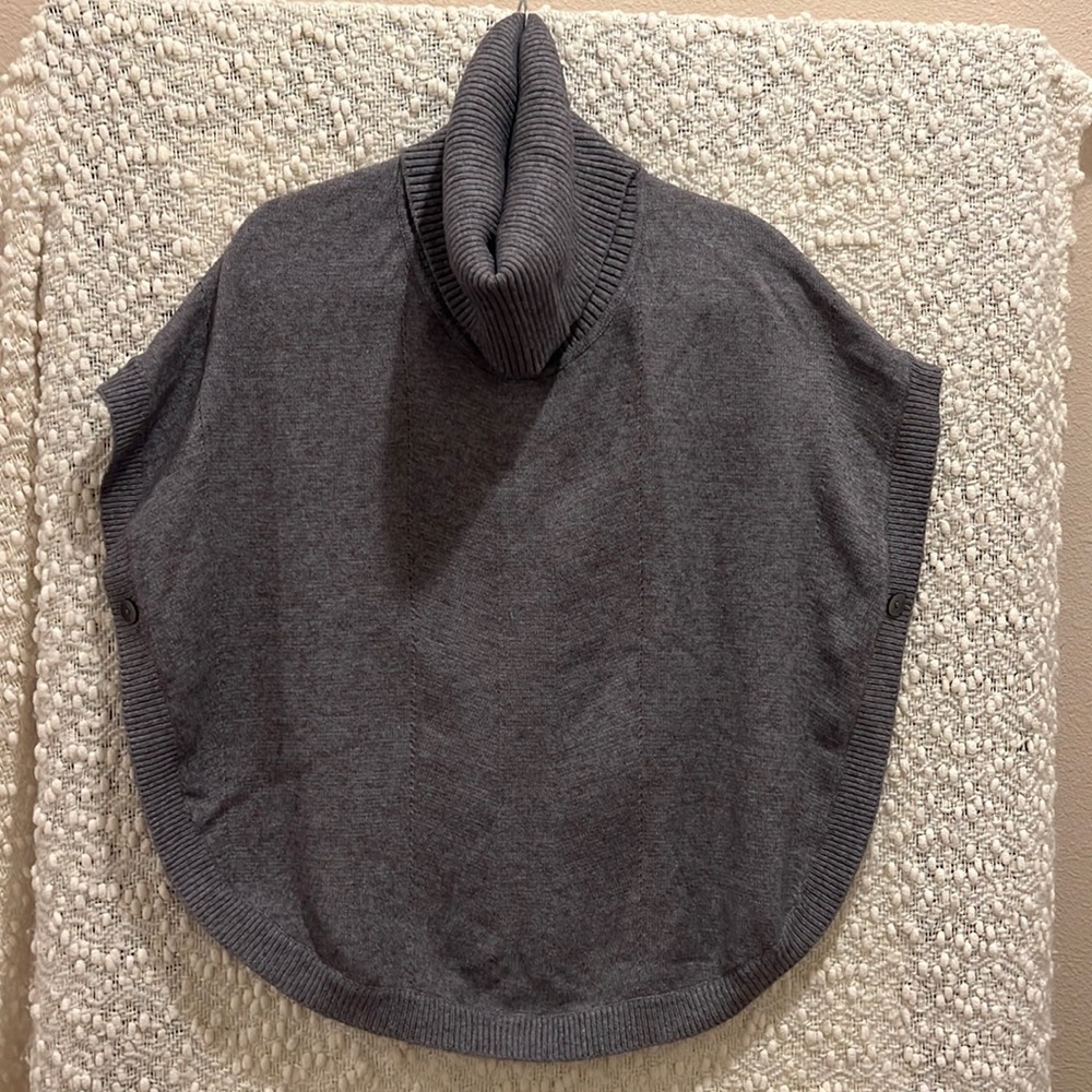 Sister’s Poncho Gray Sweater